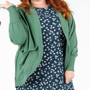 Lularoe KENNEDY RAW EDGE MIX MEDIA Open Front CARDIGAN Spring Kelly Green NWT